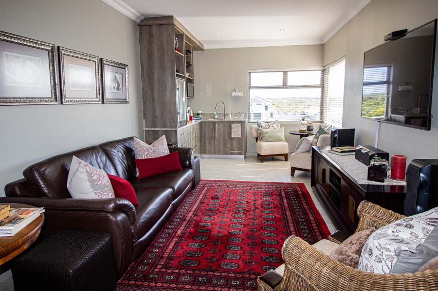 6 Bedroom Property for Sale in Kleinbaai Western Cape